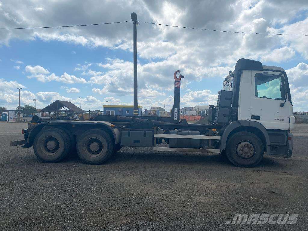 MERCEDES-BENZ ACTROS 2636 6X4 NA PRODEJ  - Photo 12